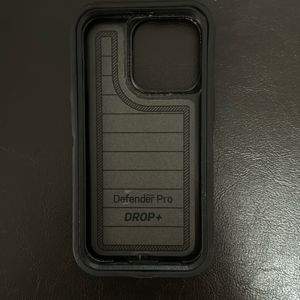 iPhone 13 otterbox